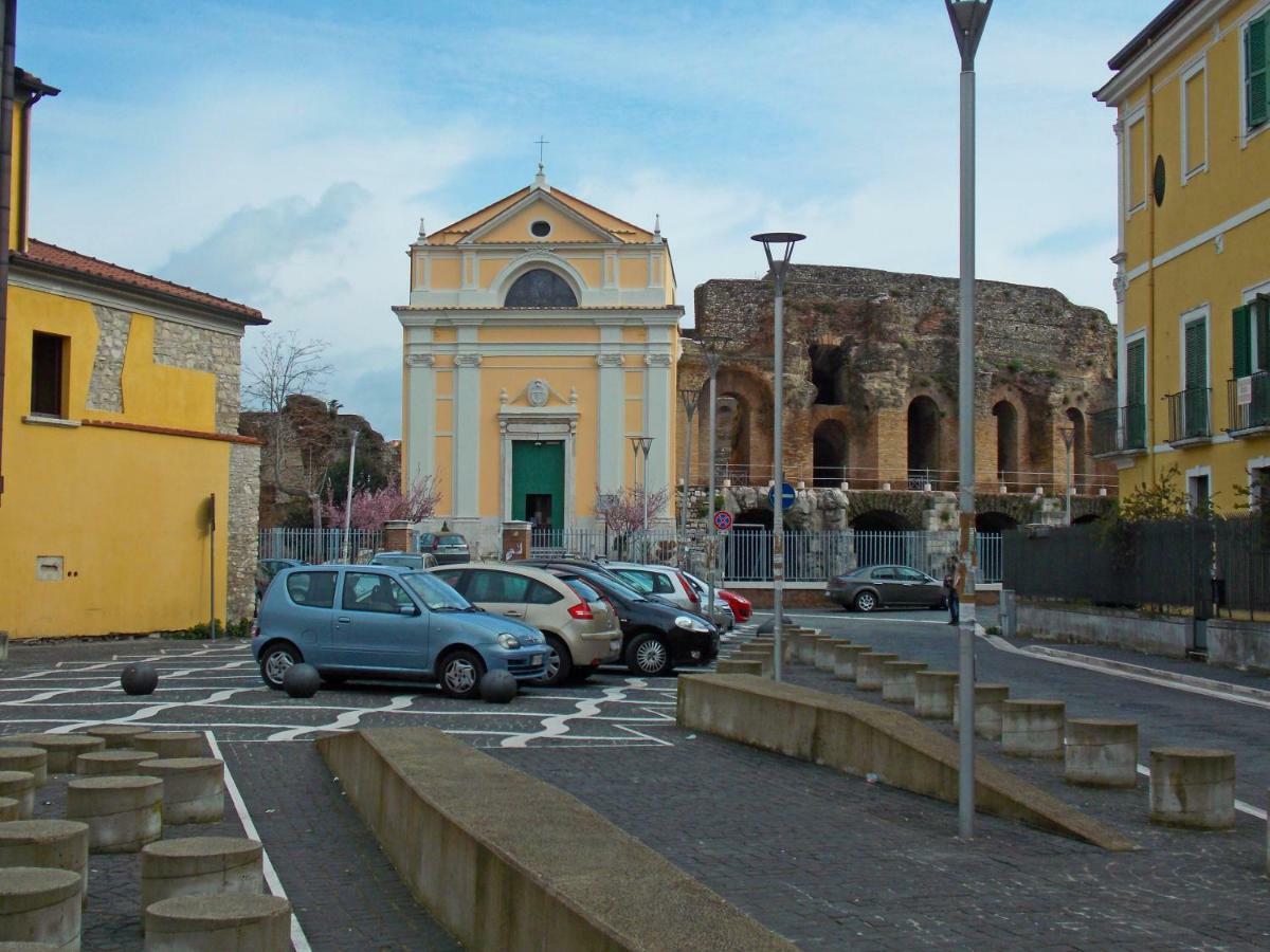 Janara - Teatro Romano Benevento Buitenkant foto